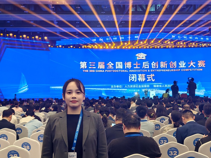 6031717cb0829405714a51da62f65f52 - 副本.jpg